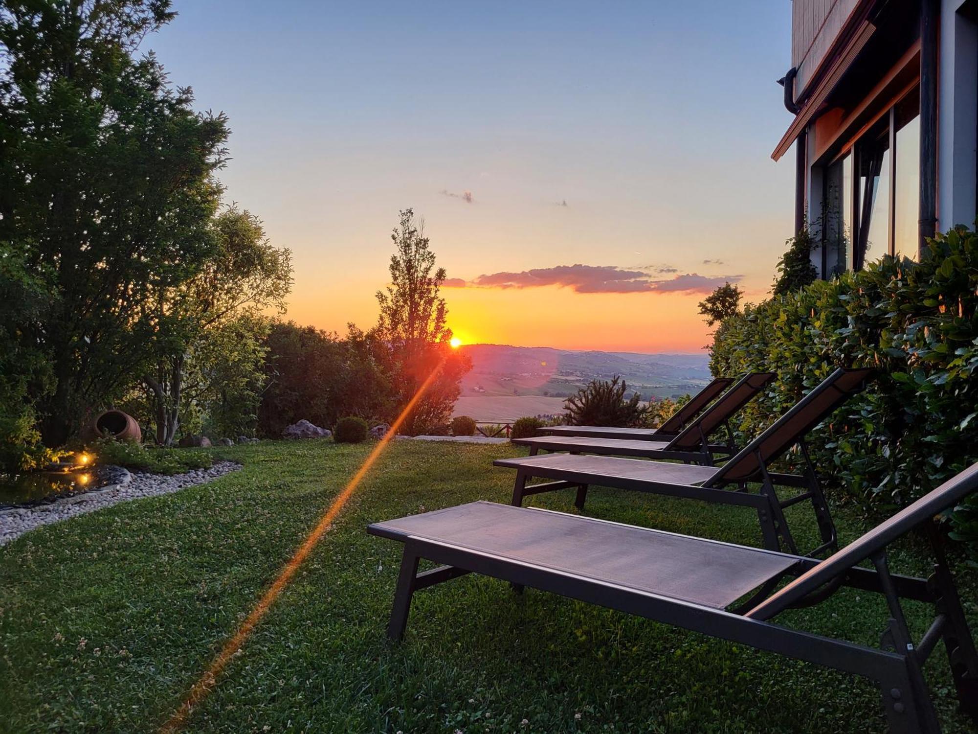 Bellavista Suite Spa Staffolo Экстерьер фото